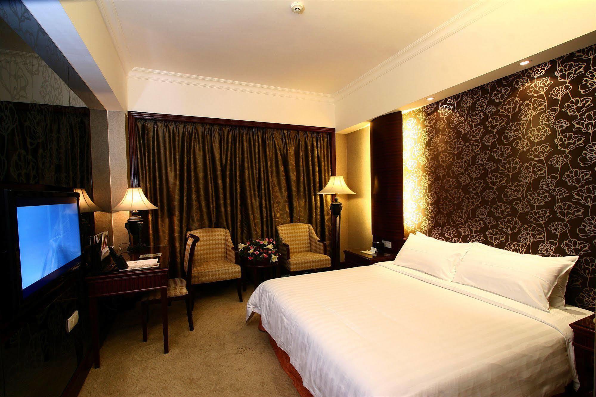 Grand Palace Hotel - Grand Hotel Management Group Kuangcsou Kültér fotó